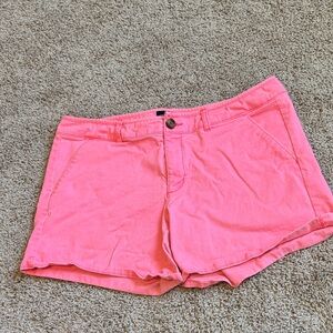 Women's Pink midi Shorts